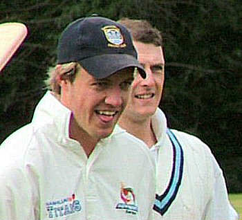 Smiling AB...