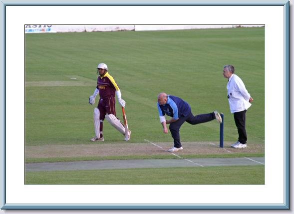 Smokin' Joe in bowling action
